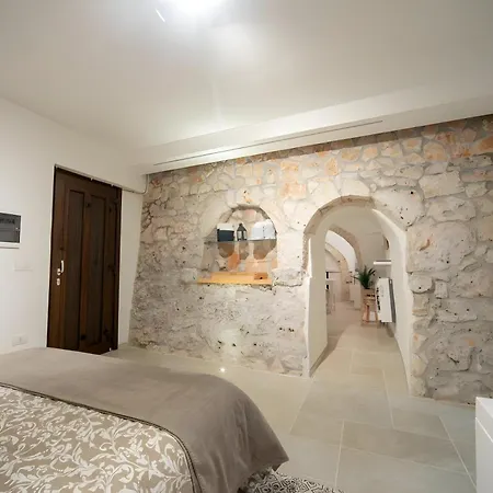 Trulli Siamesi - Private Pool *